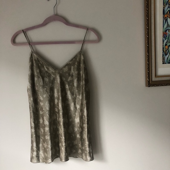 {Vince} 🔷 Calico Silk Floral Print Camisole Top - Picture 1 of 4